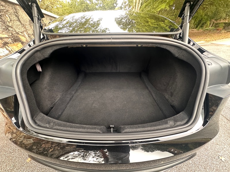 2024 Tesla Model 3 Performance photo 18