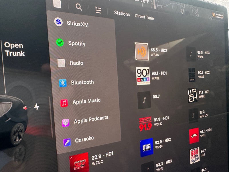 2024 Tesla Model 3 Performance photo 30