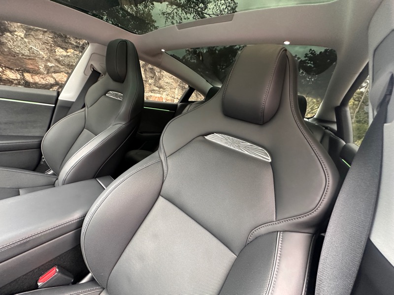 2024 Tesla Model 3 Performance photo 39