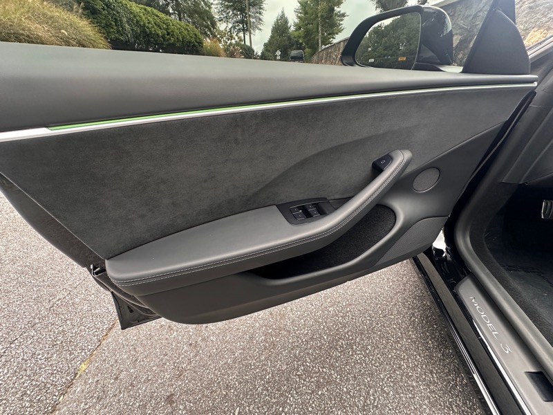 2024 Tesla Model 3 Performance photo 40