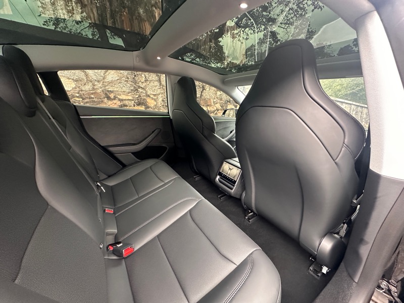 2024 Tesla Model 3 Performance photo 45