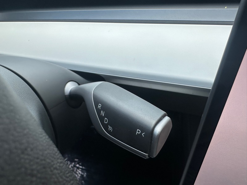 2023 Tesla Model 3 photo 15