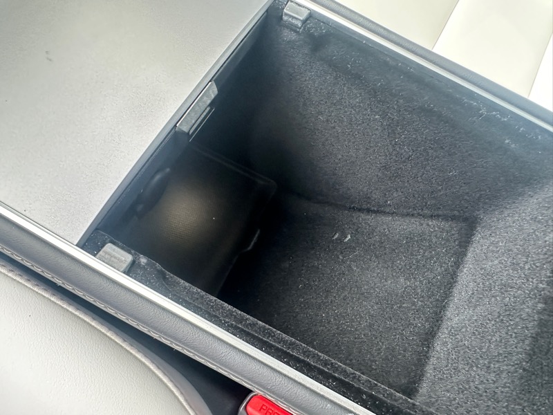 2023 Tesla Model 3 photo 17