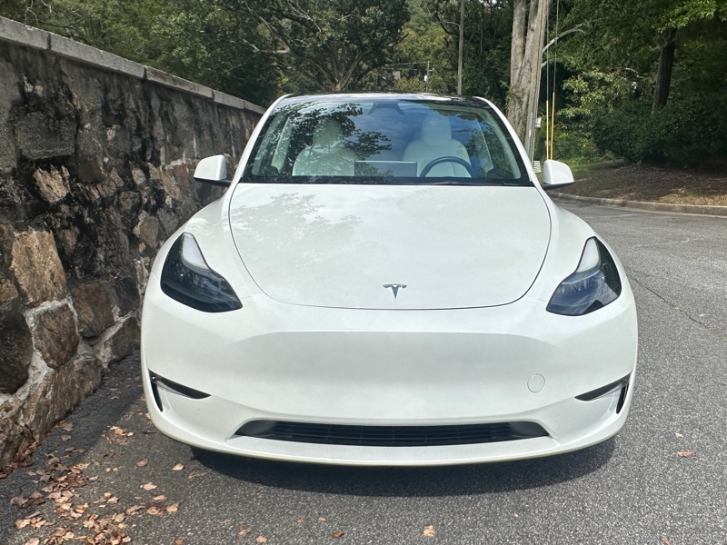 2023 Tesla Model Y Long Range photo 11
