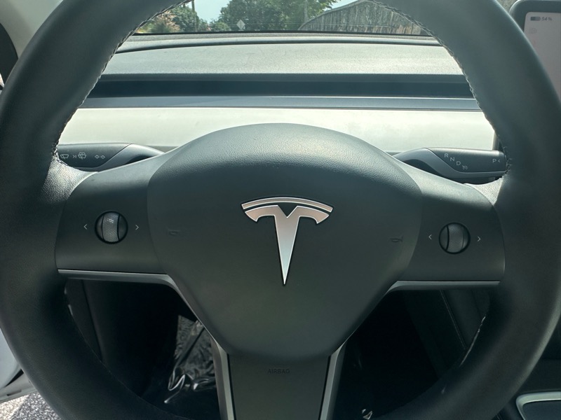 2023 Tesla Model Y Long Range photo 14