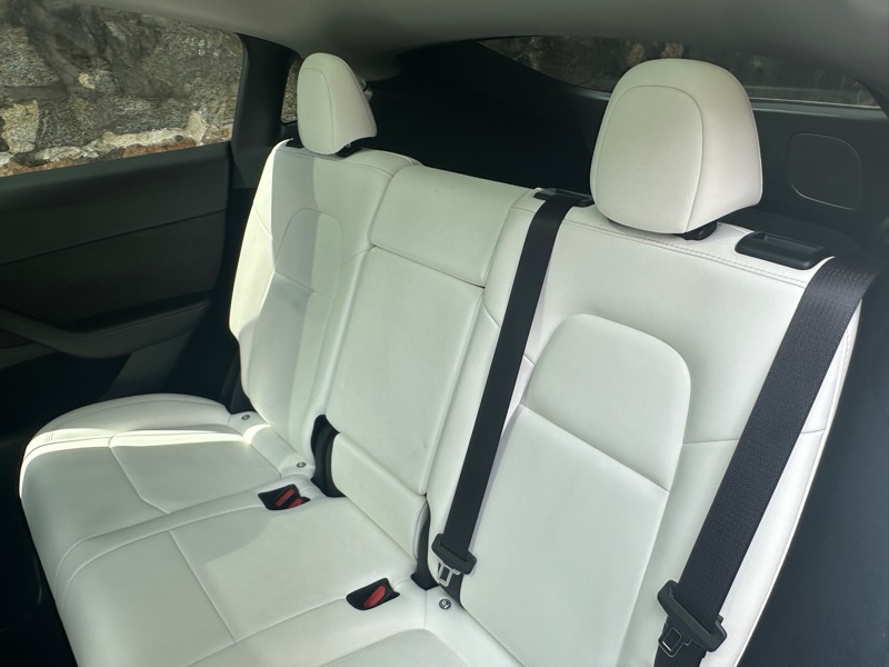 2023 Tesla Model Y Long Range photo 22