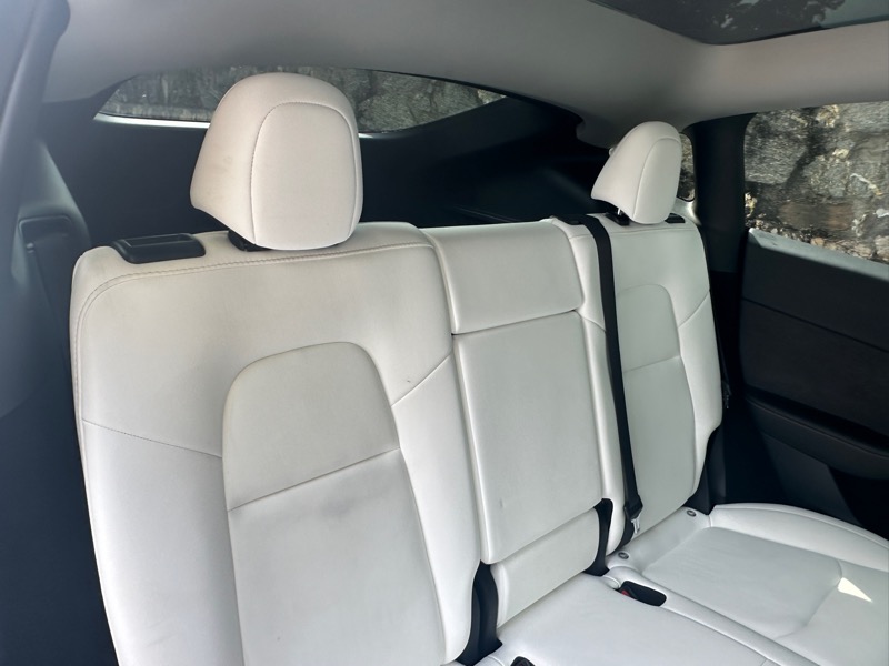 2023 Tesla Model Y Long Range photo 25