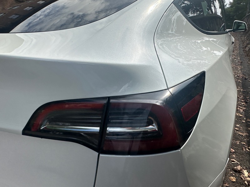 2023 Tesla Model Y Long Range photo 40