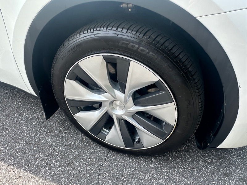 2023 Tesla Model Y Long Range photo 46