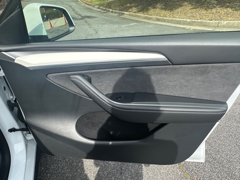 2023 Tesla Model Y Long Range photo 48