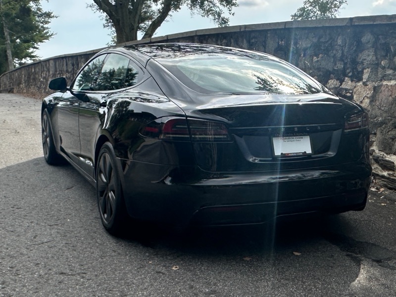 2023 Tesla Model S photo 6