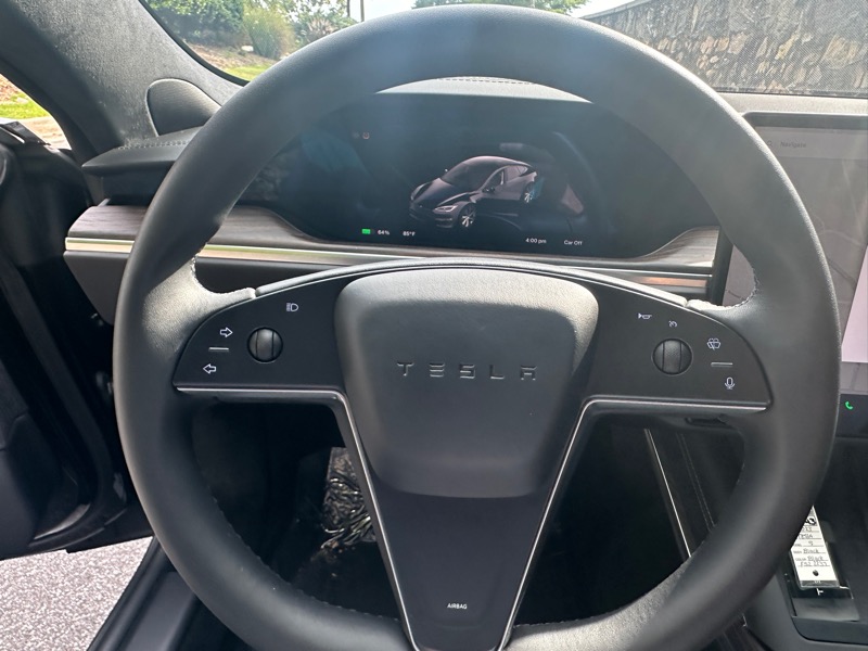 2023 Tesla Model S photo 14