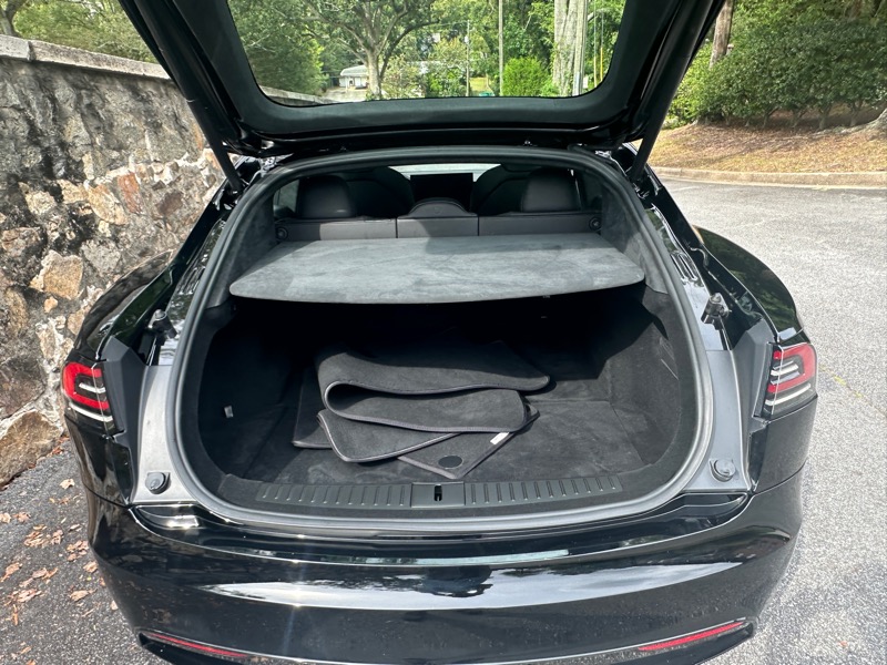 2023 Tesla Model S photo 30
