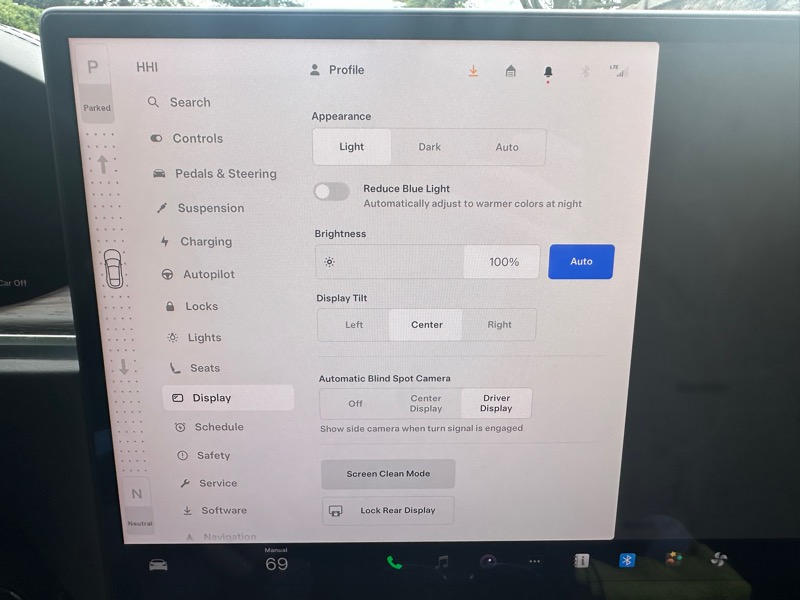 2023 Tesla Model S photo 40
