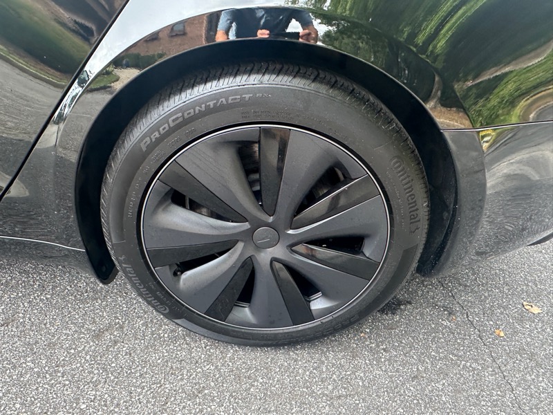 2023 Tesla Model S photo 48