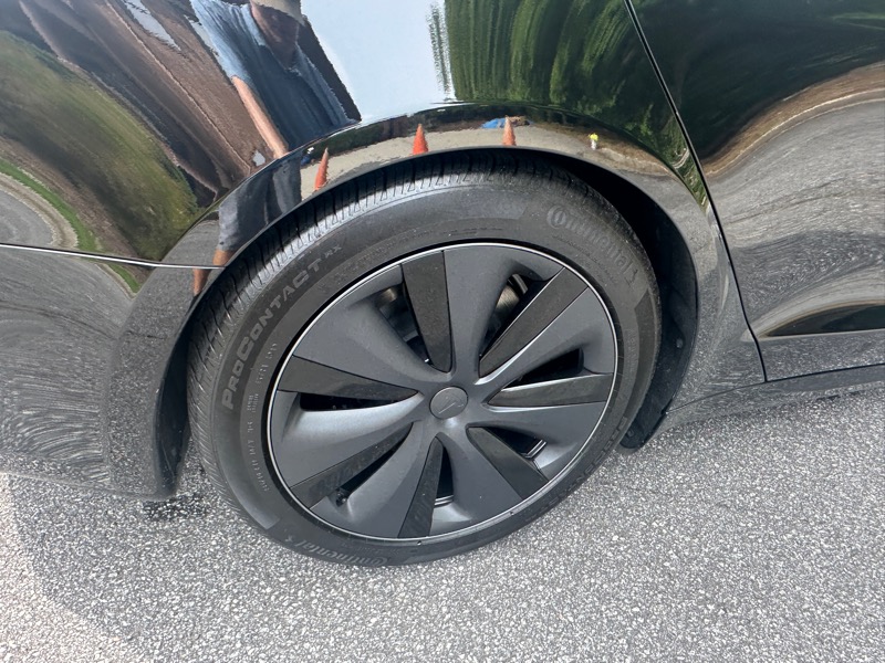 2023 Tesla Model S photo 49