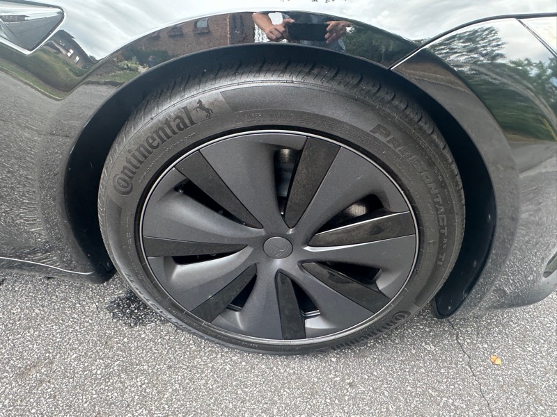 2023 Tesla Model S photo 50