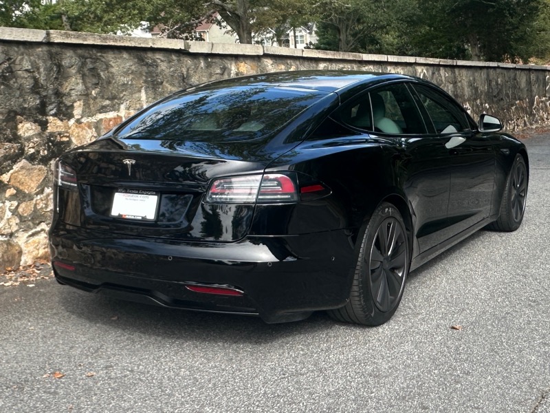 2022 Tesla Model S photo 6