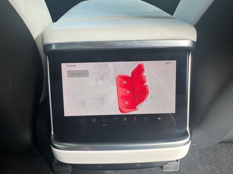 2022 Tesla Model S photo 22