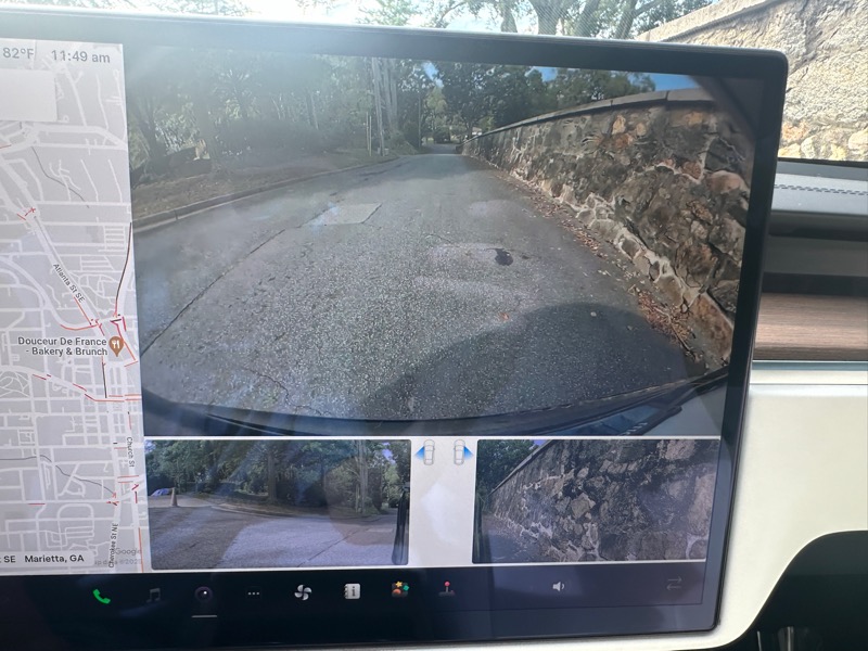 2022 Tesla Model S photo 30