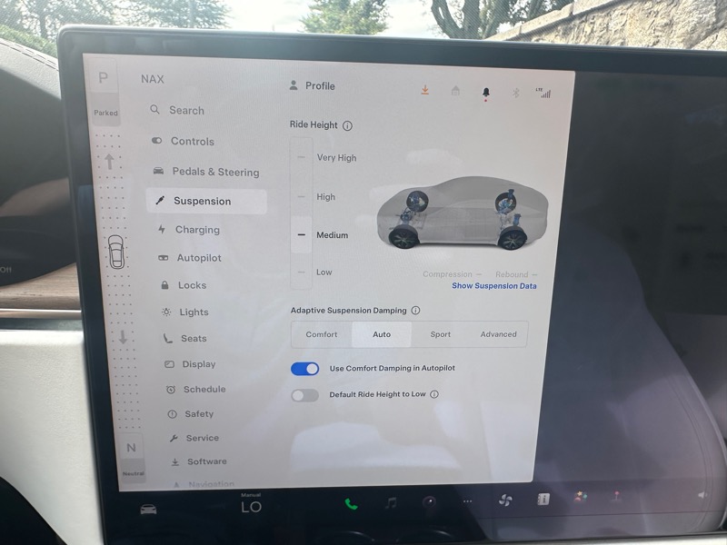 2022 Tesla Model S photo 36