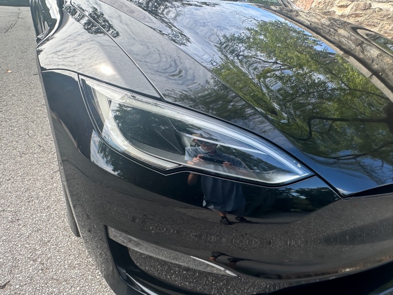2022 Tesla Model S photo 46