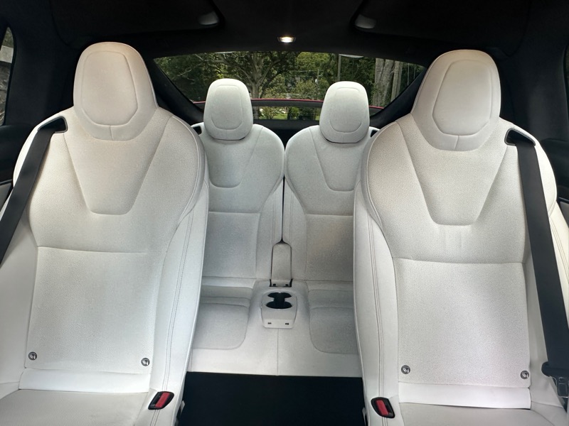 2022 Tesla Model X photo 12