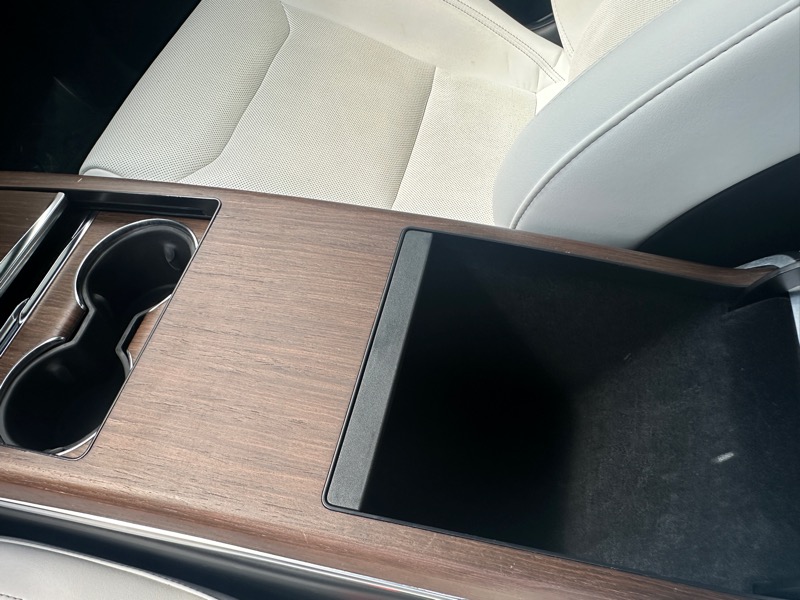 2022 Tesla Model X photo 21