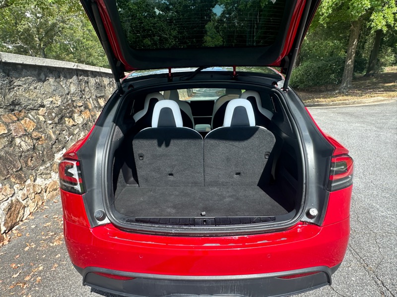 2022 Tesla Model X photo 33