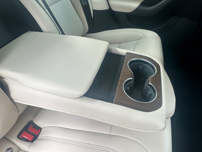 2022 Tesla Model S photo 23