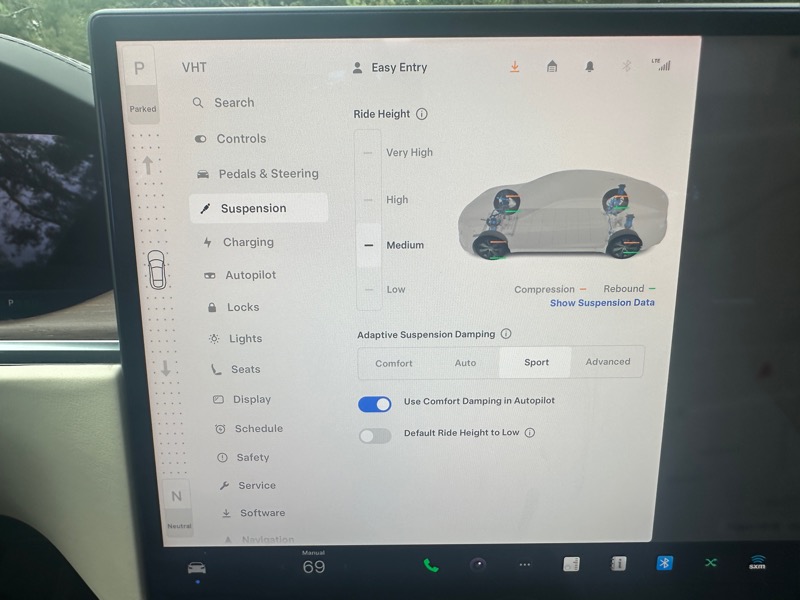 2022 Tesla Model S photo 40