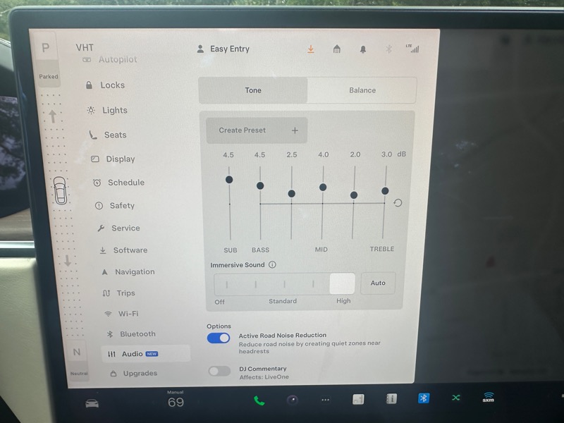 2022 Tesla Model S photo 42