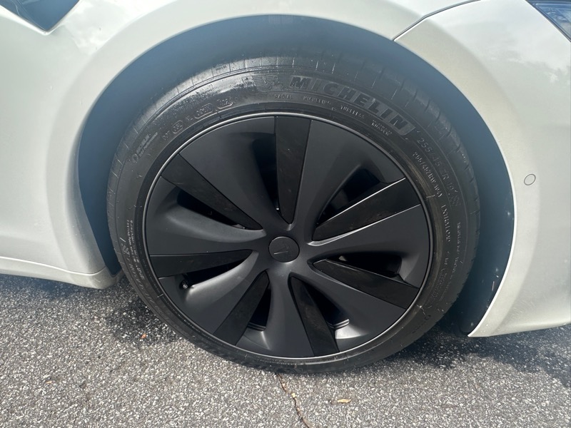 2022 Tesla Model S photo 47