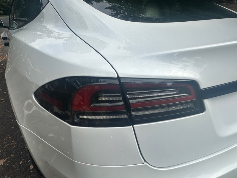 2022 Tesla Model S photo 49