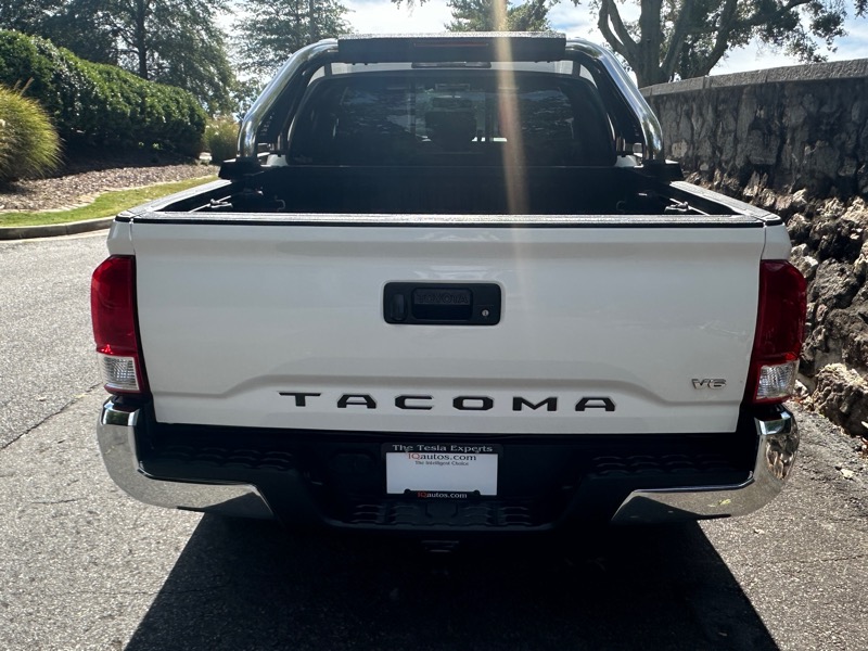 2017 Toyota Tacoma TRD V6 Double Cab 4x4 photo 5