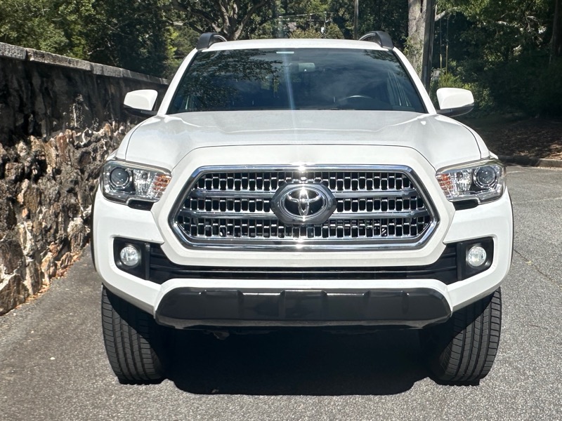 2017 Toyota Tacoma TRD V6 Double Cab 4x4 photo 9