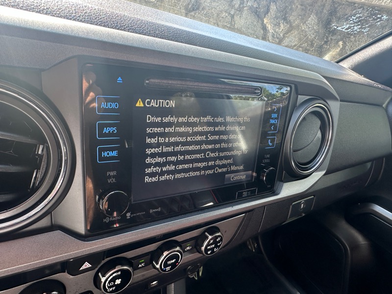 2017 Toyota Tacoma TRD V6 Double Cab 4x4 photo 19