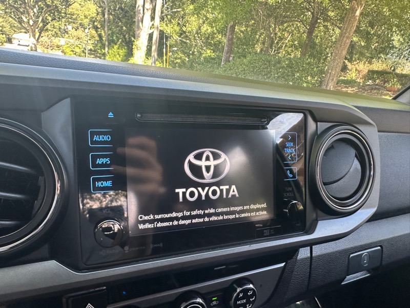 2017 Toyota Tacoma TRD V6 Double Cab 4x4 photo 26