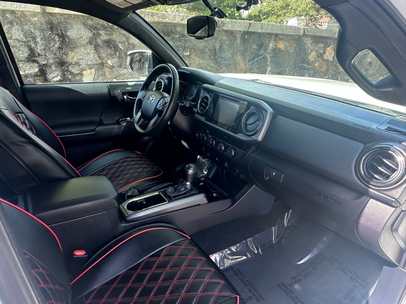 2017 Toyota Tacoma TRD V6 Double Cab 4x4 photo 28
