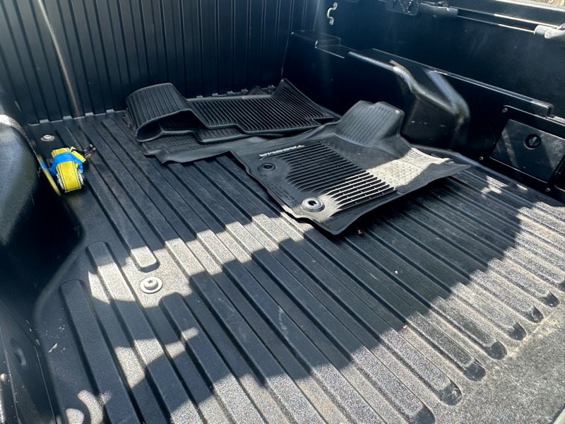 2017 Toyota Tacoma TRD V6 Double Cab 4x4 photo 35