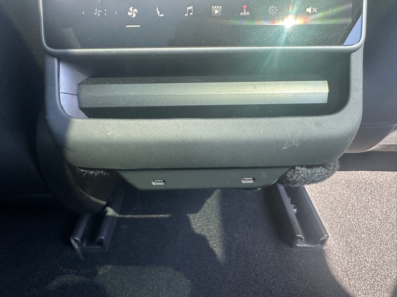 2024 Tesla Model 3 Long Range photo 18