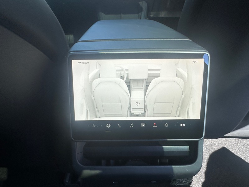 2024 Tesla Model 3 Long Range photo 19