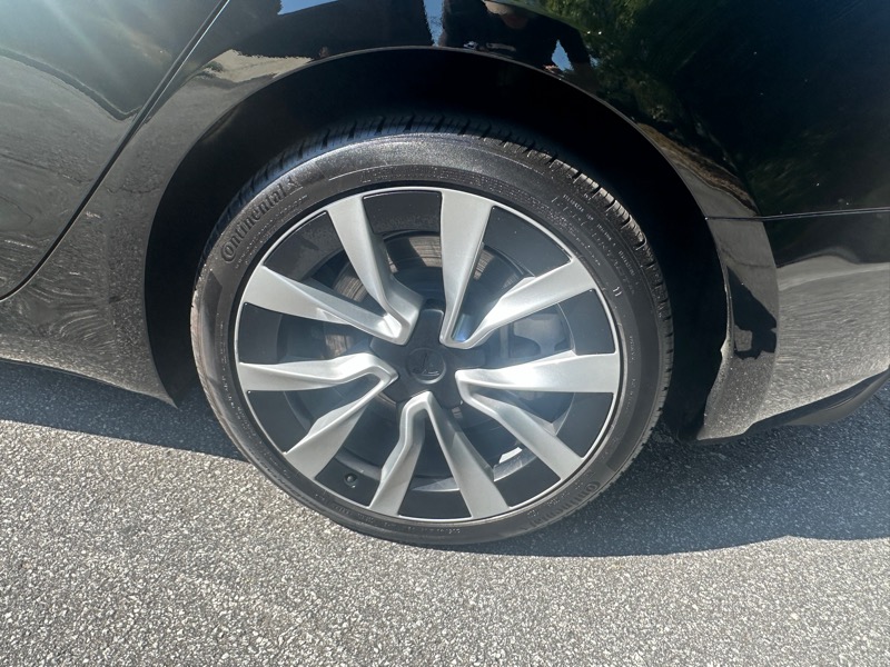 2024 Tesla Model 3 Long Range photo 42
