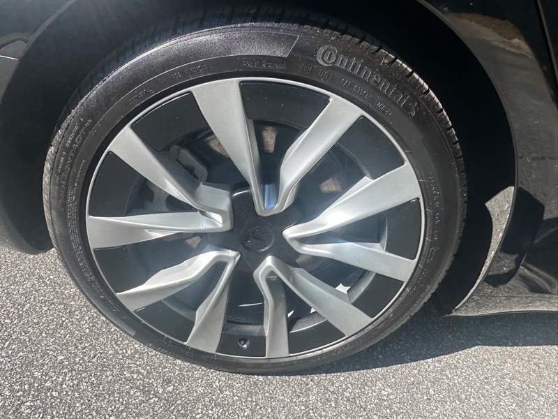 2024 Tesla Model 3 Long Range photo 43