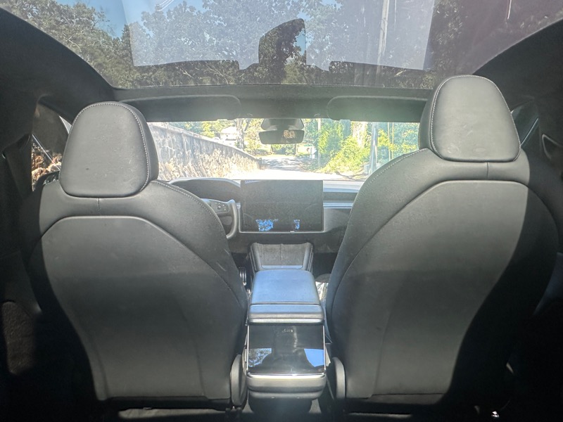 2023 Tesla Model S Plaid AWD photo 4