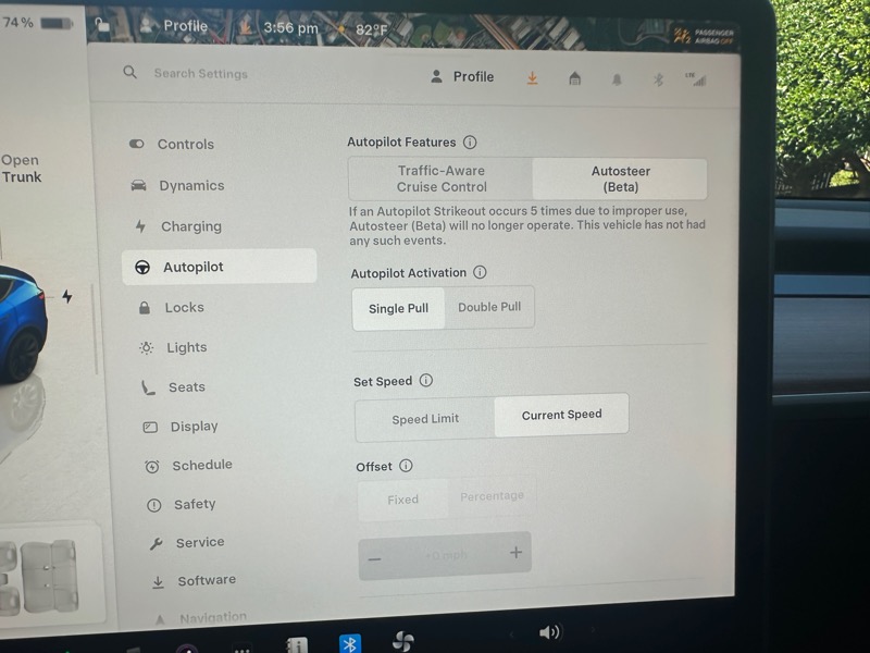 2024 Tesla Model Y Long Range photo 34