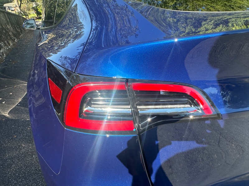 2024 Tesla Model Y Long Range photo 40