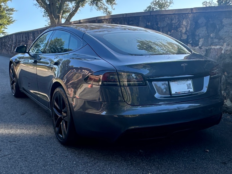 2022 Tesla Model S photo 5