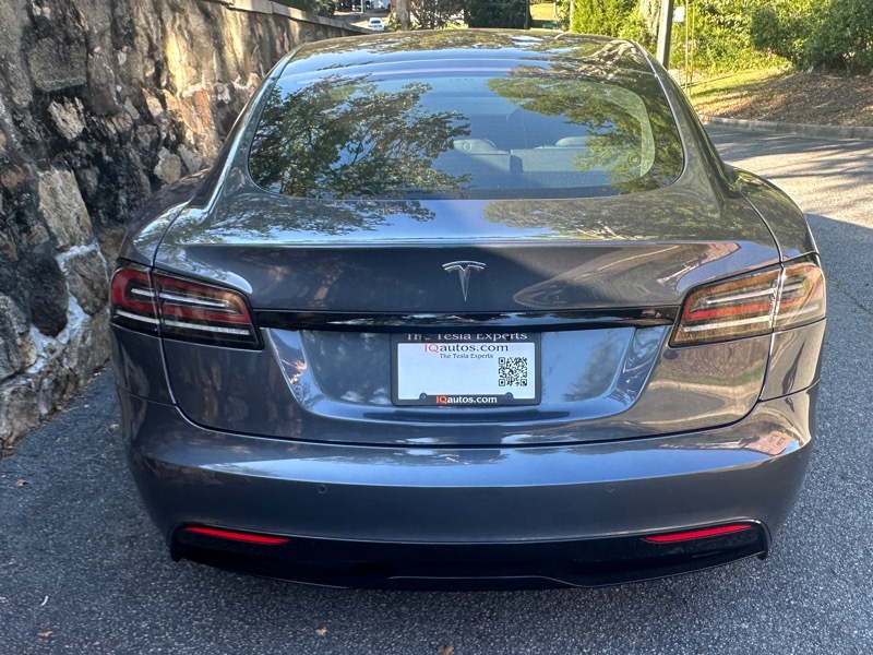 2022 Tesla Model S photo 6