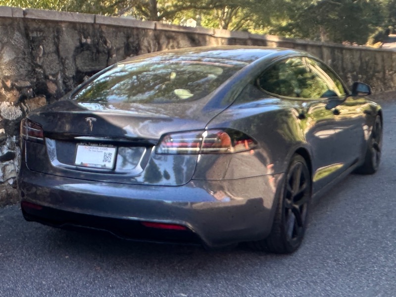 2022 Tesla Model S photo 7